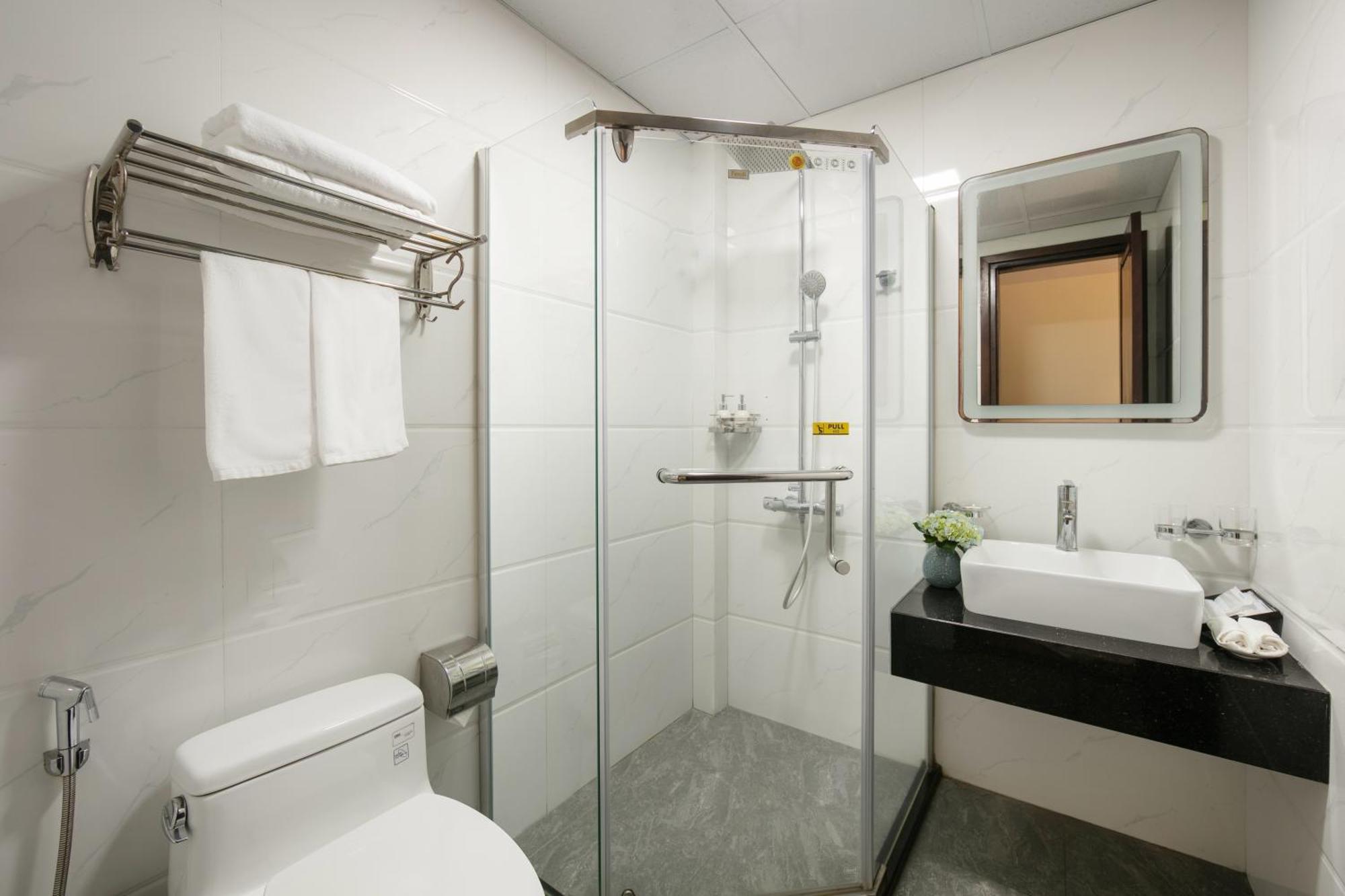 The West Hotel & Spa Hanoi Luaran gambar